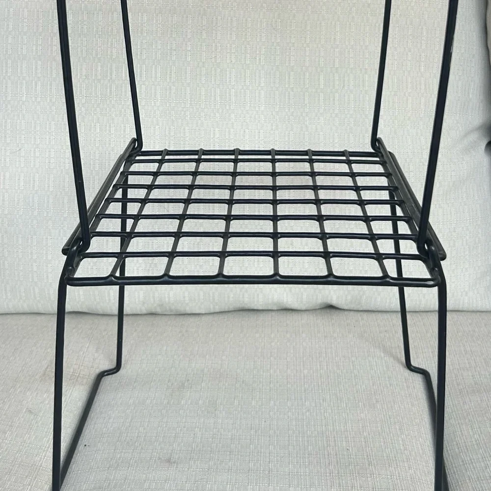 Set of 5 LockerMate Black Coated Metal Storage Racks